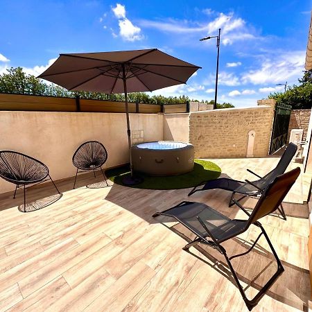 Maison De Charme Avec Jacuzzi Molleges 外观 照片